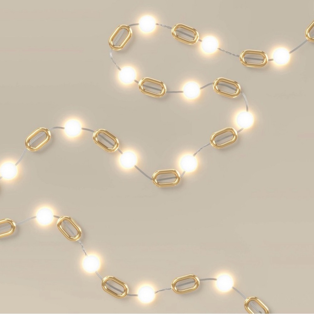 New Kate Spade Target 25 count LED lights pearl string lights cream/gold !